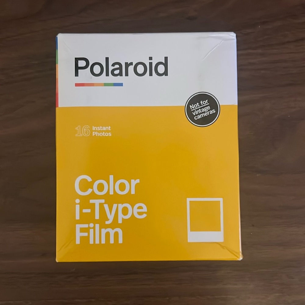 Polaroid color I-type film 16 photos